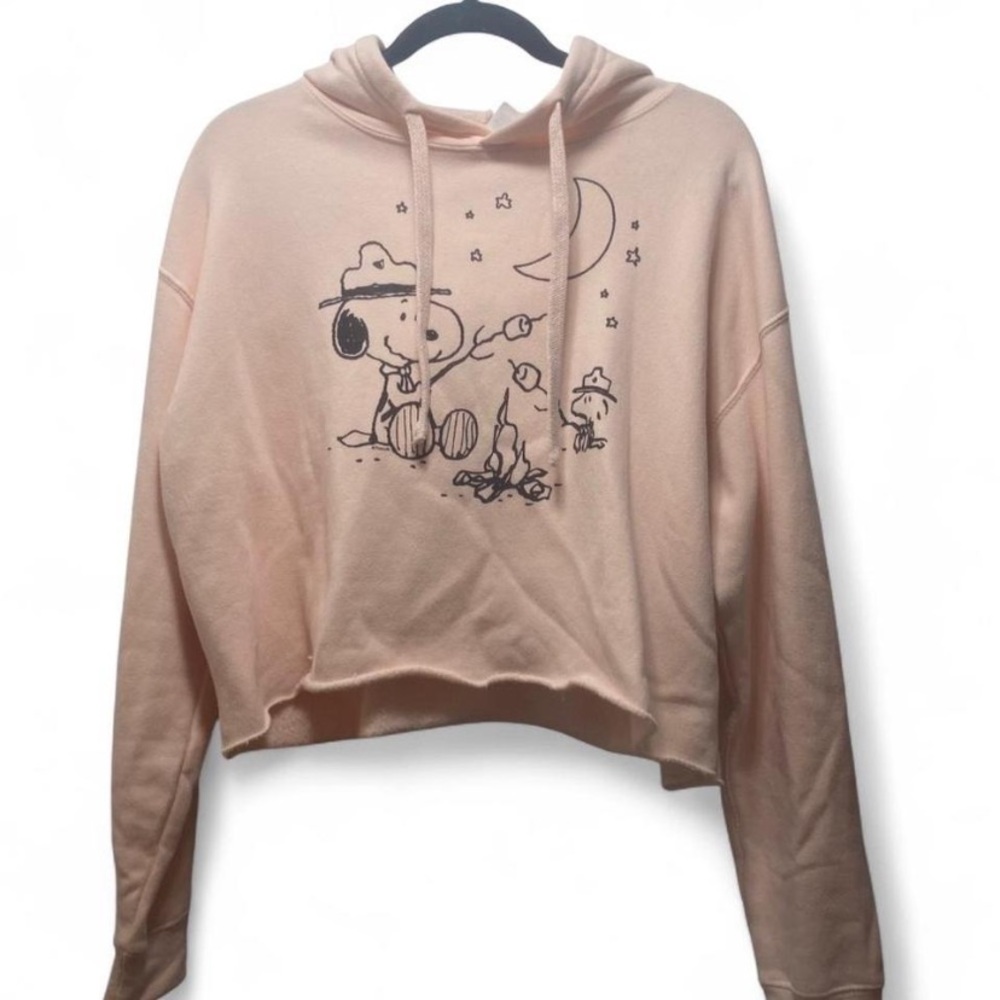 Seven7 Peanuts Women's Pink Cropped Hoodie